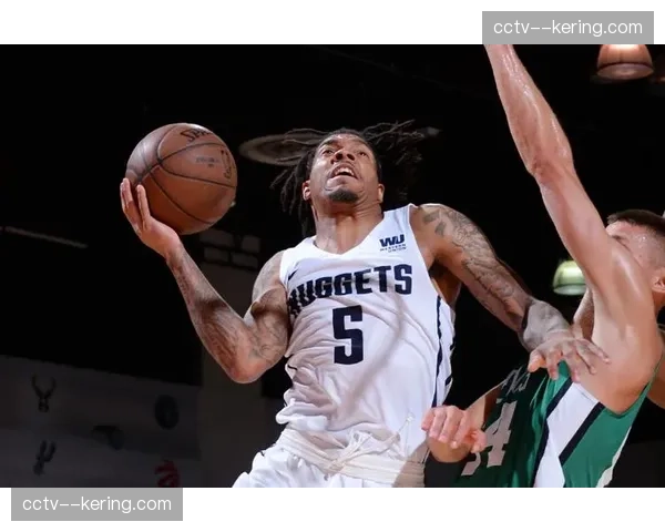 掘金转正琼斯双向合同，后者今夏成受限制自由球员