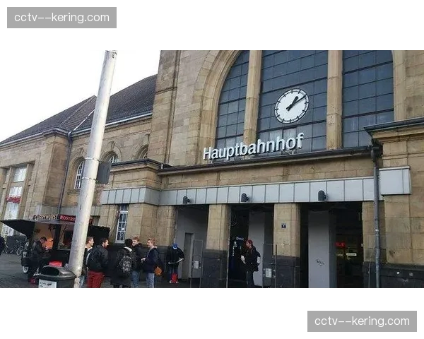 普鲁士公园球场启用新一代混合草坪，旨在优化传控打法球队表现